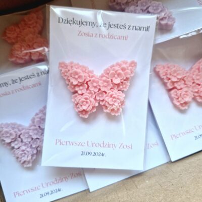 Urocze podziękowanie dla gości - ozdoba mydlana w kształcie motylka